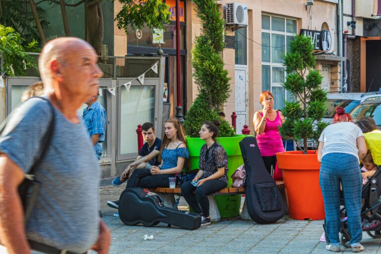 dimitar-kazakov-8fVzvZVQcMg-unsplash